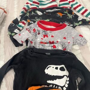 4 holiday pajama sets